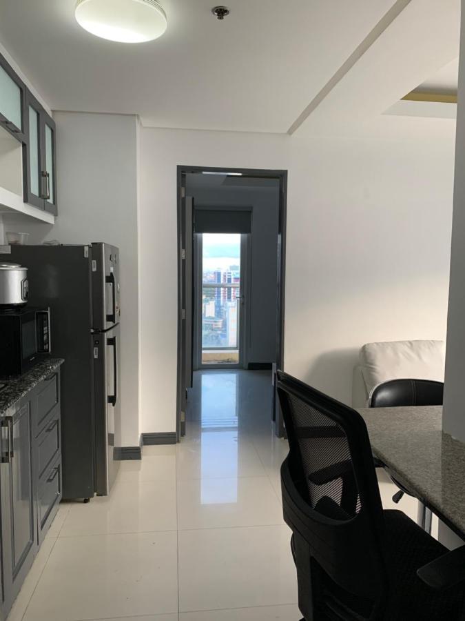 1 Bedroom With Balcony, Fully Furnished Overlooking Manila Bay At Birch Tower, Malate, Manila Ngoại thất bức ảnh