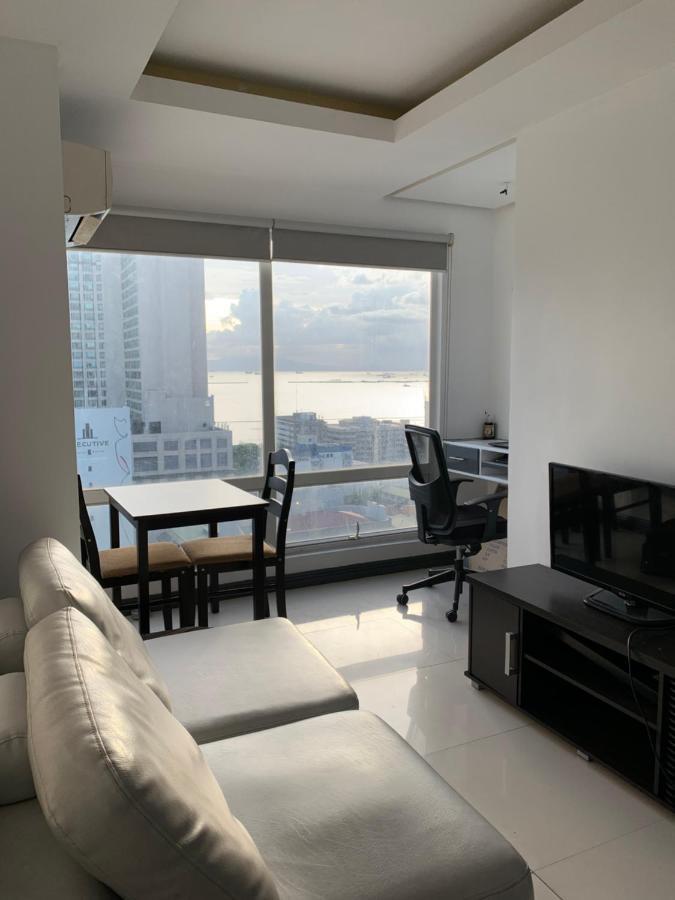 1 Bedroom With Balcony, Fully Furnished Overlooking Manila Bay At Birch Tower, Malate, Manila Ngoại thất bức ảnh